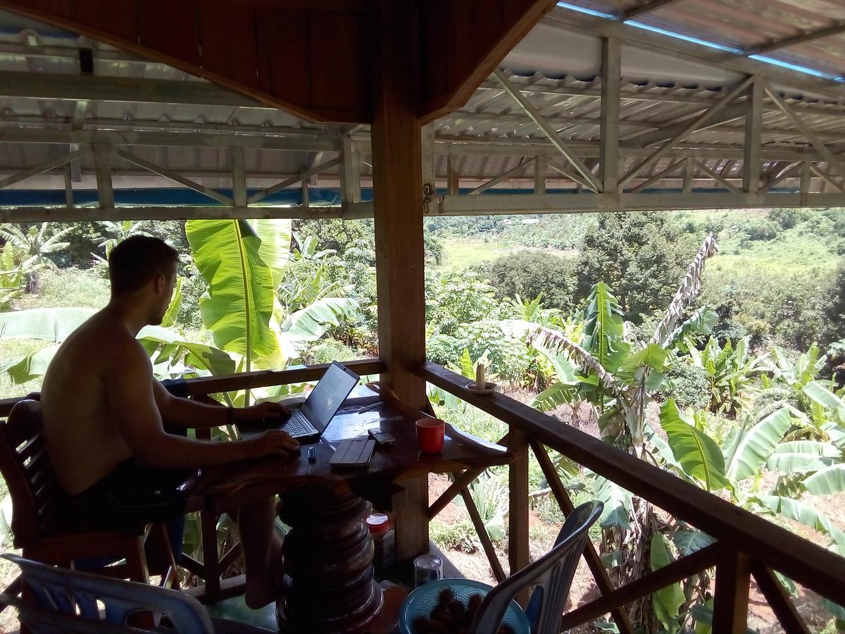 Mr Pov Home Stay Banlung 외부 사진